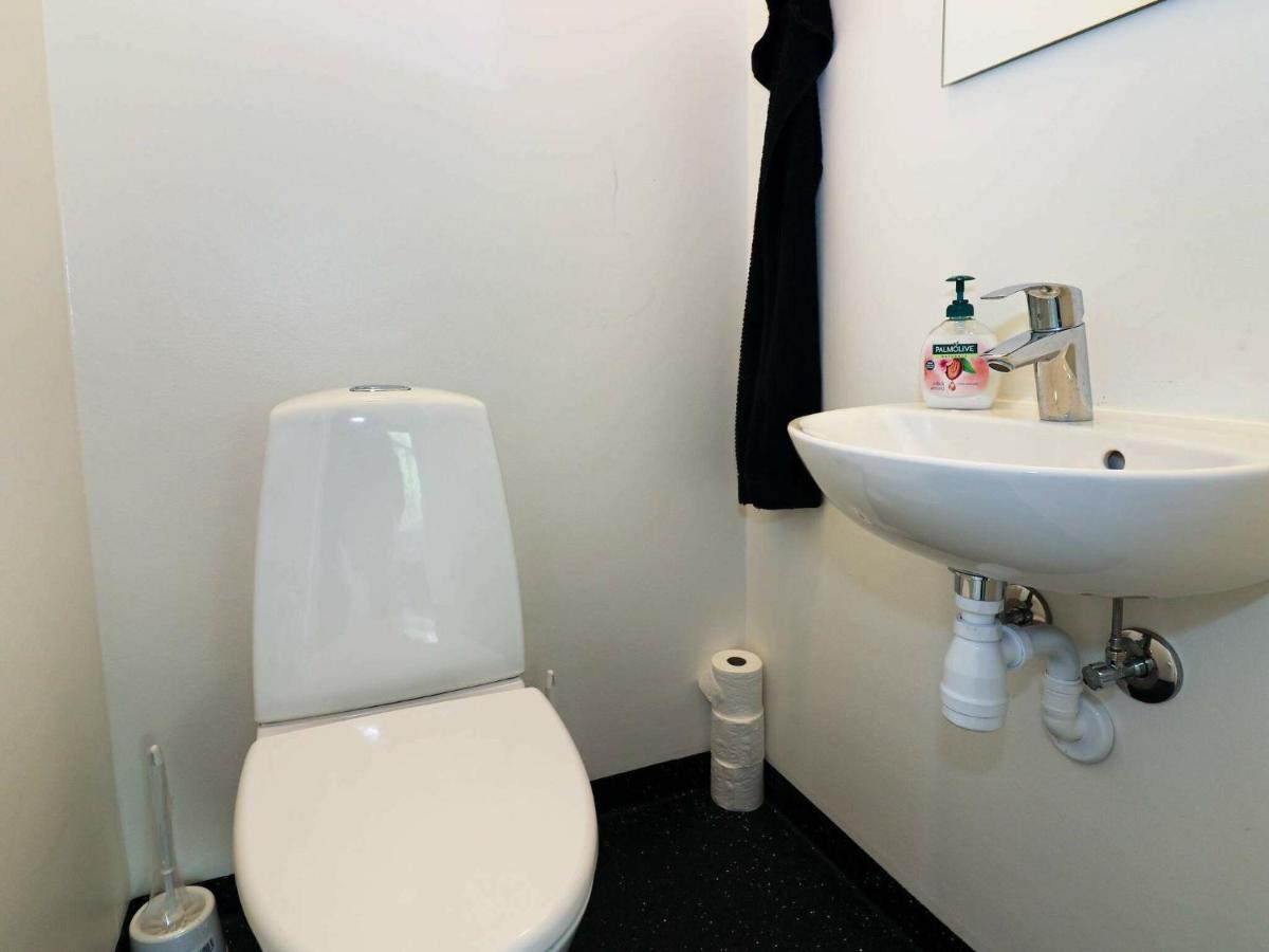 8 Person Holiday Home In Hadsund エクステリア 写真