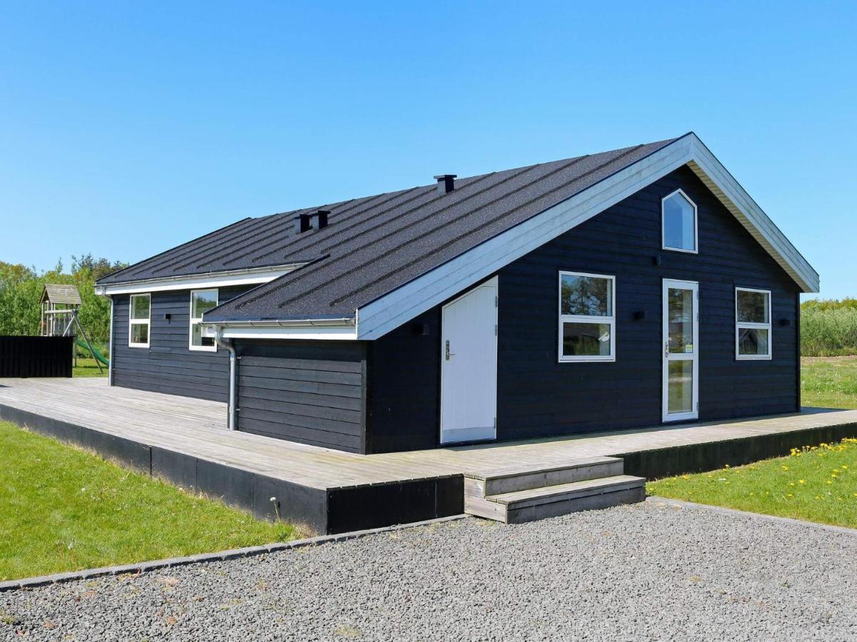 8 Person Holiday Home In Hadsund エクステリア 写真